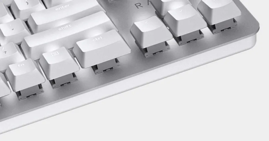 フローティングデザインのメカニカルキーボードってどんなキーボード？のサムネイル